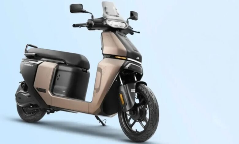 TVS ने लॉन्च किया सबसे सस्ता इलेक्ट्रिक स्कूटर Orbiter V1, अब पेट्रोल का झंझट खत्म