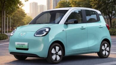 Wuling Hongguang Mini EV: एक बार चार्ज करने पर चलेगी 300km, मात्र ₹6 लाख में उपलब्ध