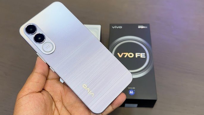 Vivo V70 FE स्मार्टफोन 200MP कैमरा और 7,000mAh बैटरी के साथ लॉन्च